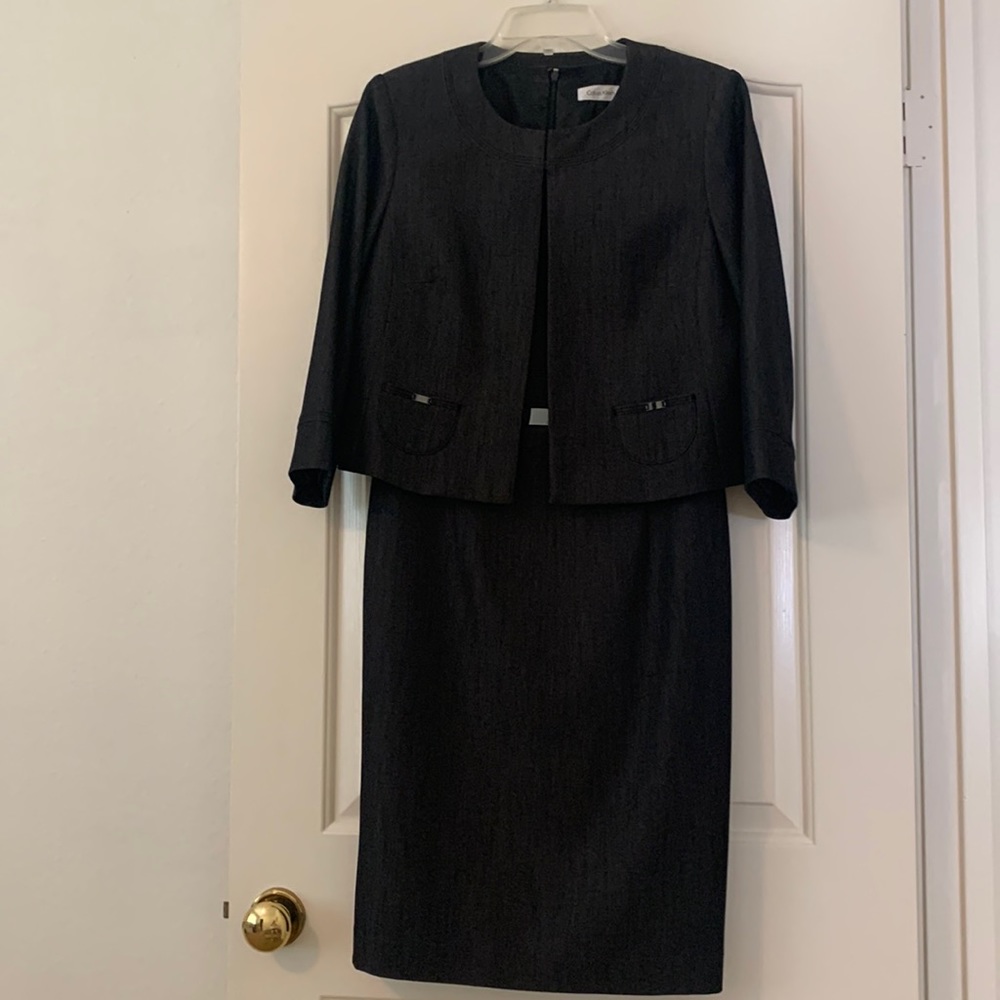 Calvin Klein Women’s suit with cropped jacket.